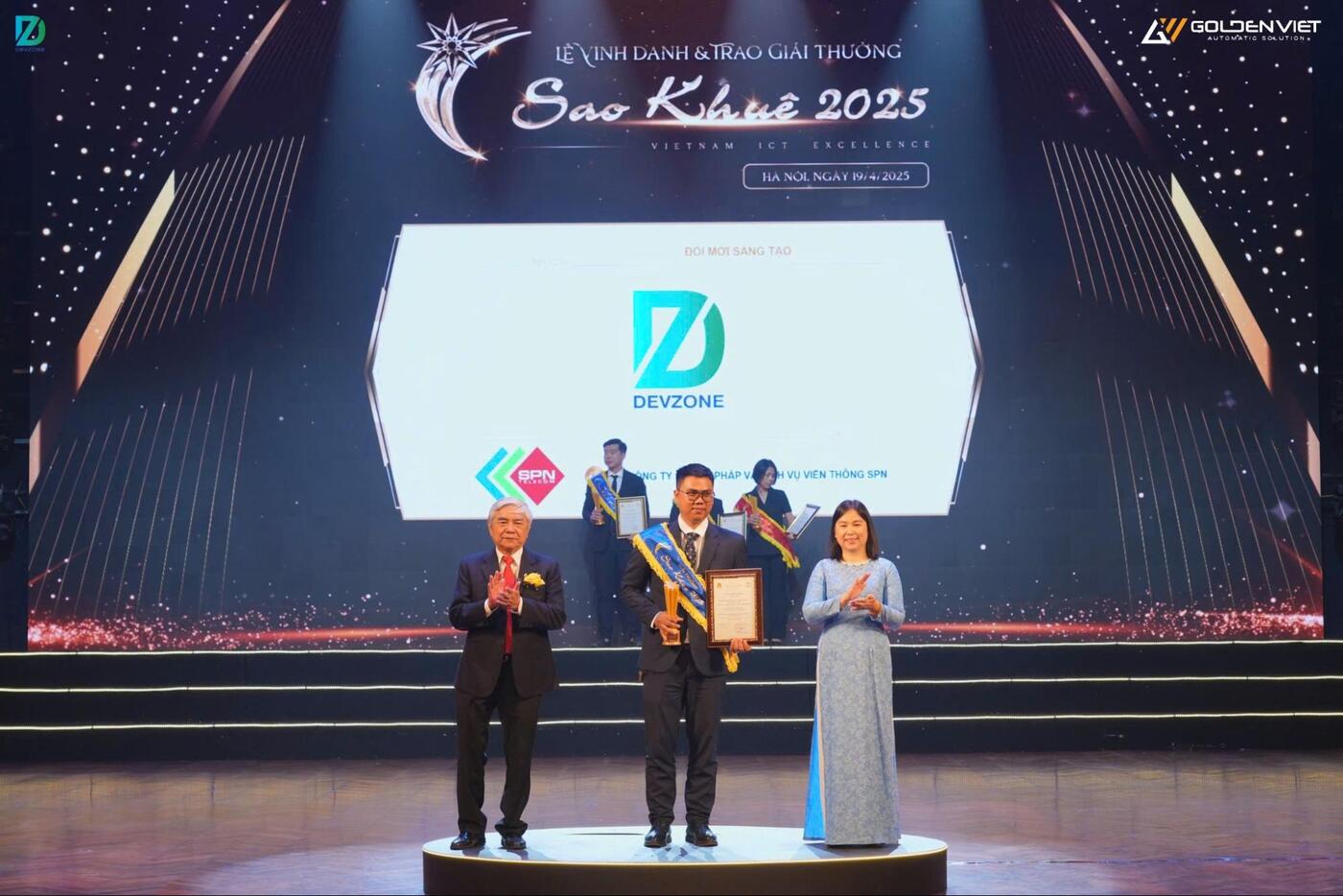 DEVZONE vinh dự nhận Giải thưởng Sao Khuê 2025