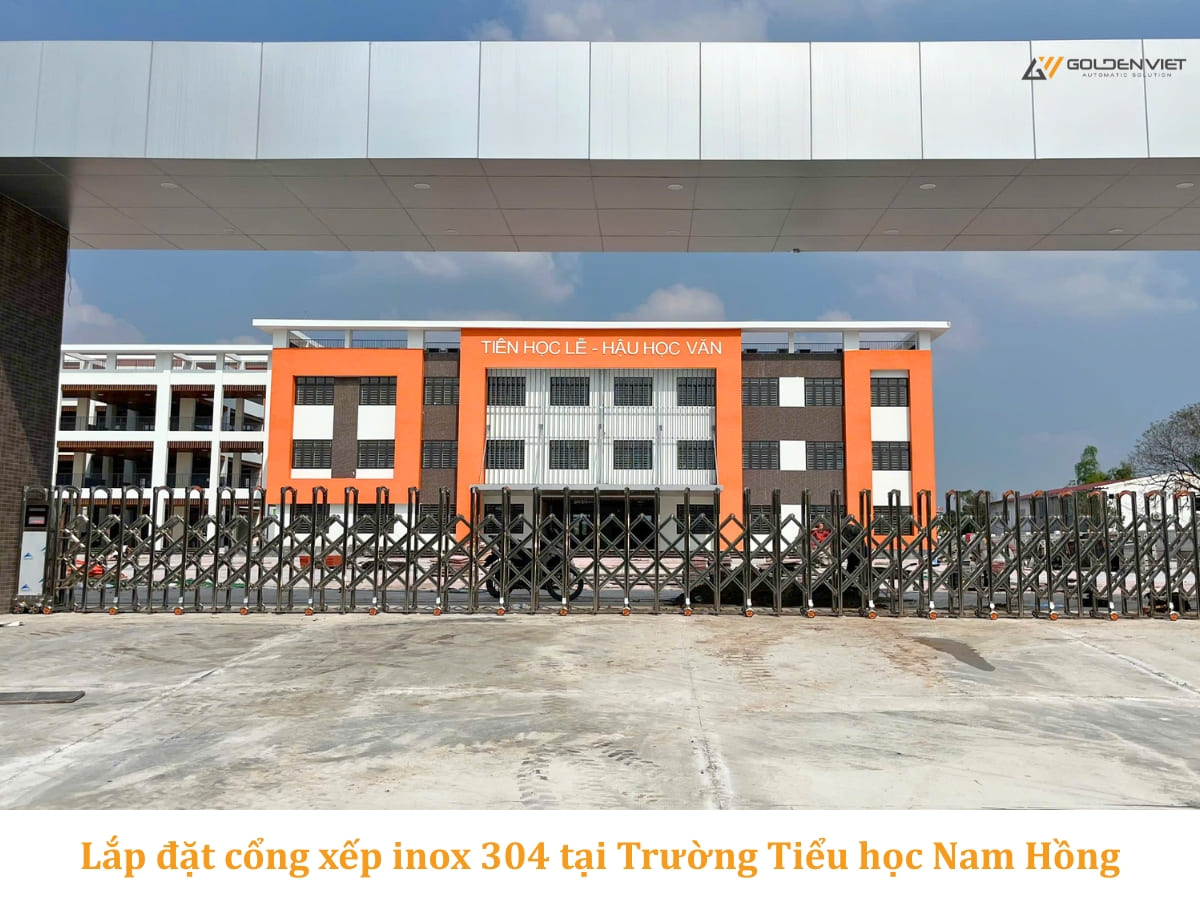 Lắp đặt cổng xếp inox 304 tại Trường Tiểu học Nam Hồng, Đông Anh, Hà Nội