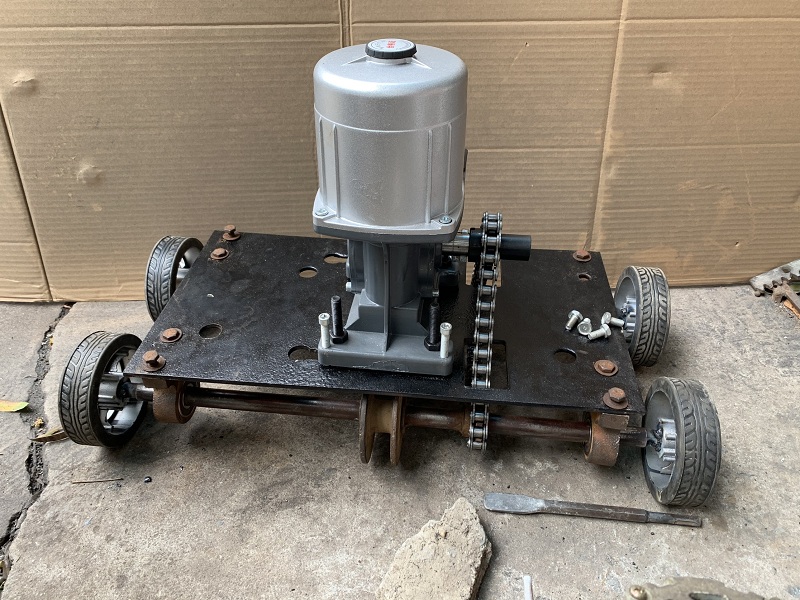 Motor cổng xếp tự động