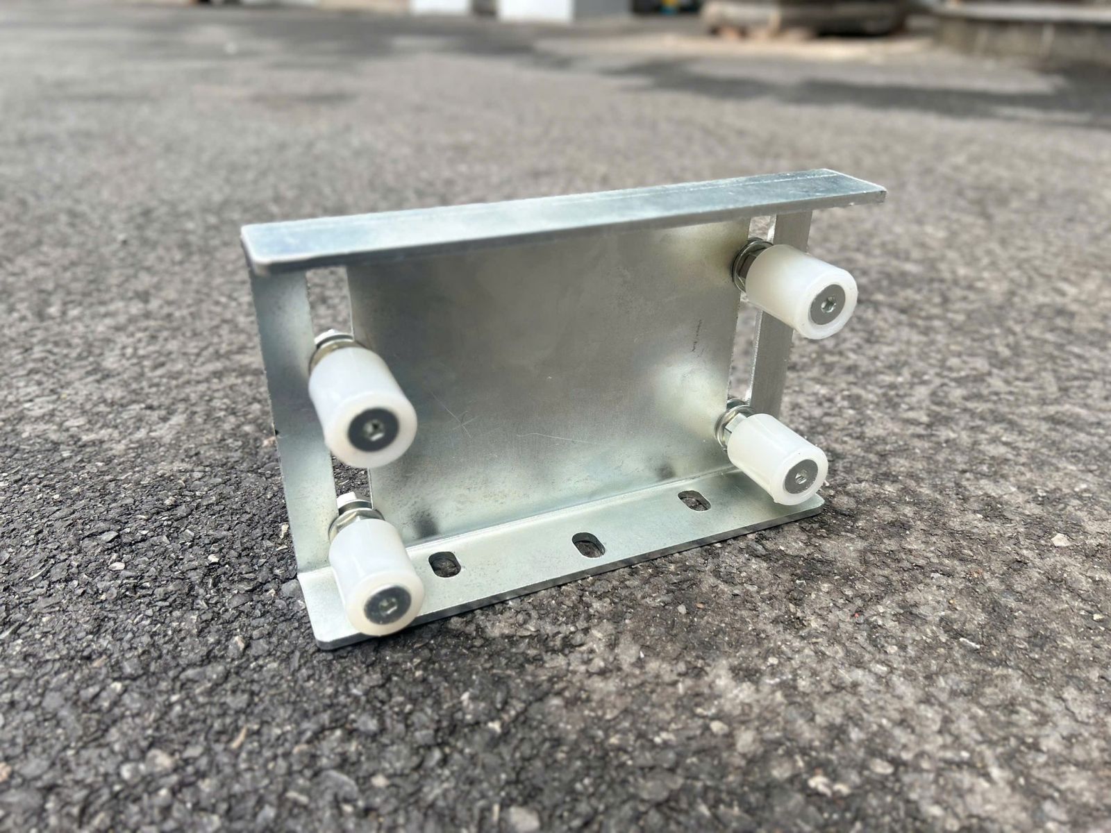 Bộ Cơ cấu dẫn hướng 4 con lăn