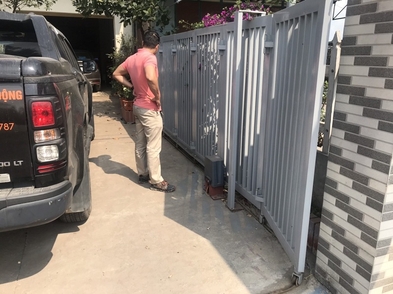 Cổng trượt cong vòng cung