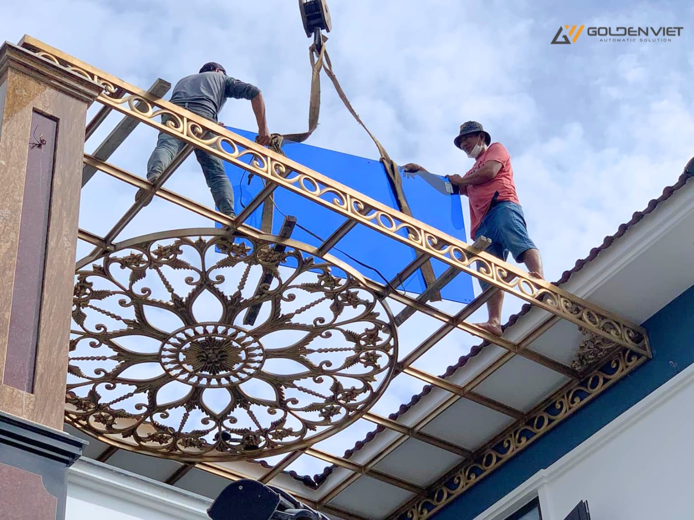 Đơn vị thi công mái kính