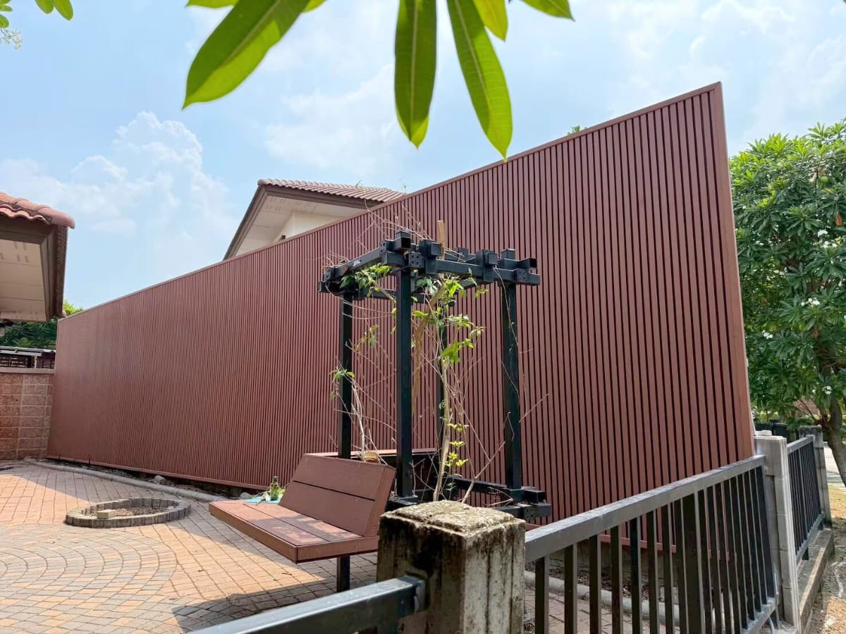 Độ cứng của gỗ nhựa ngoài trời