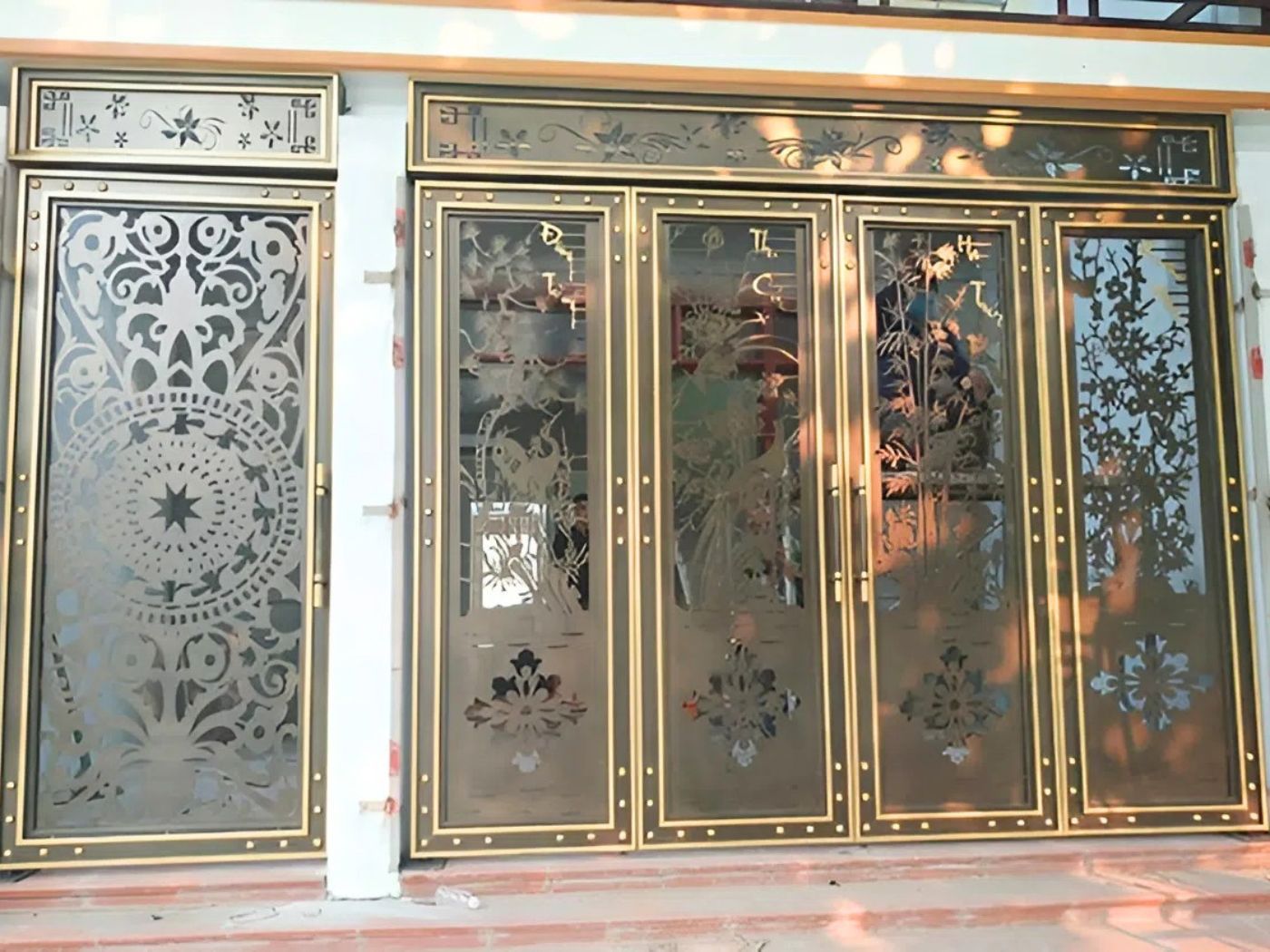 Mẫu cổng Tùng Cúc Trúc Mai 