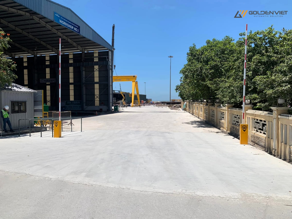 Mẫu cổng công trình khu công nghiệp 