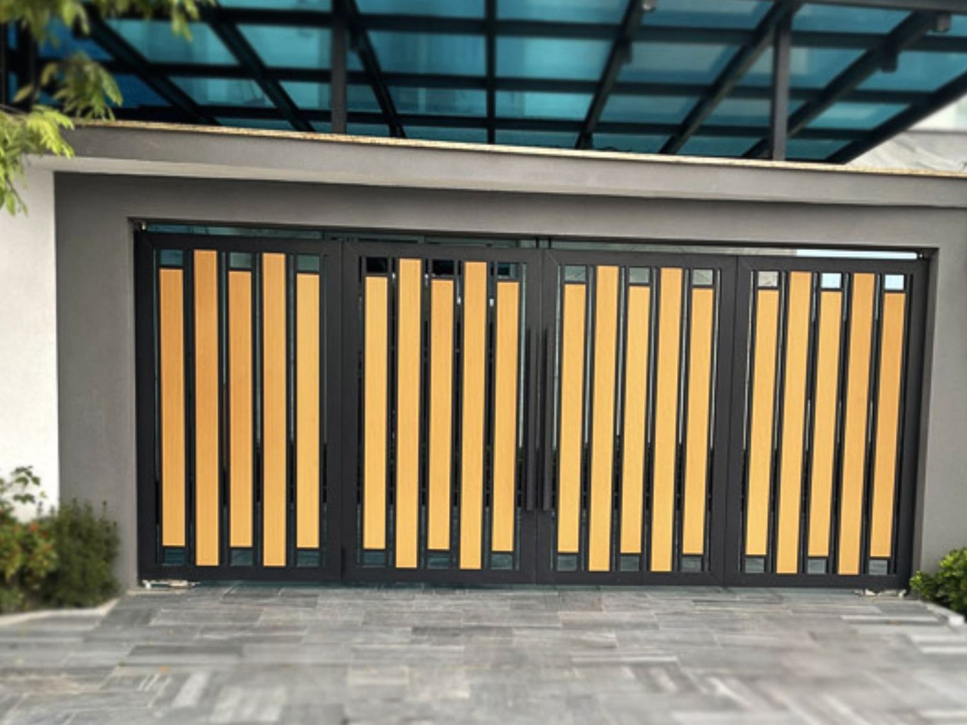 Thiết kế nan gỗ tạo điểm nhấn ấm áp cho mặt tiền