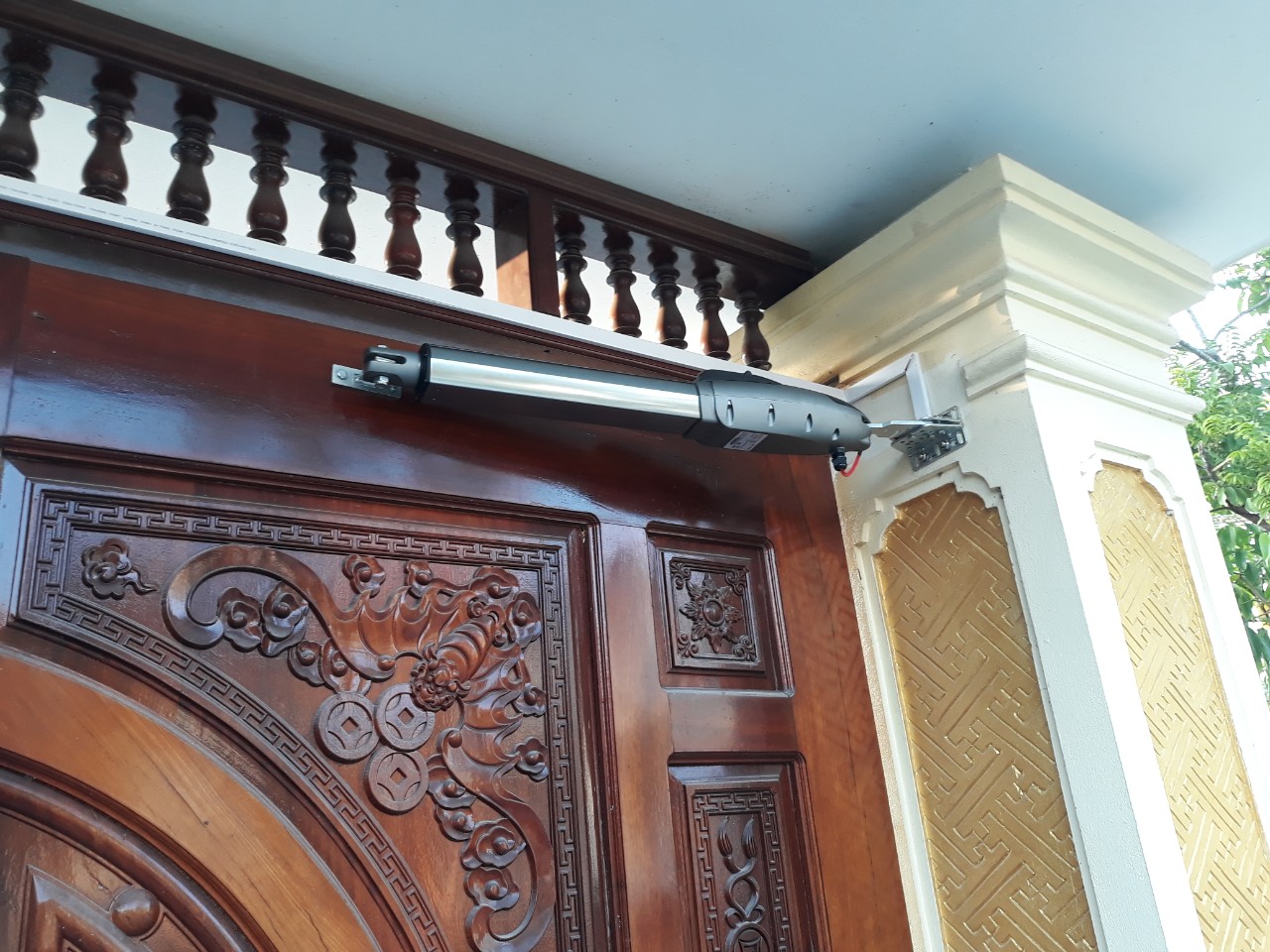 Cổng Tay Đòn Đài Loan 