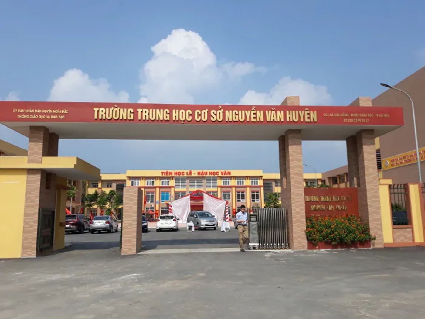 Mẫu cổng trường đẹp