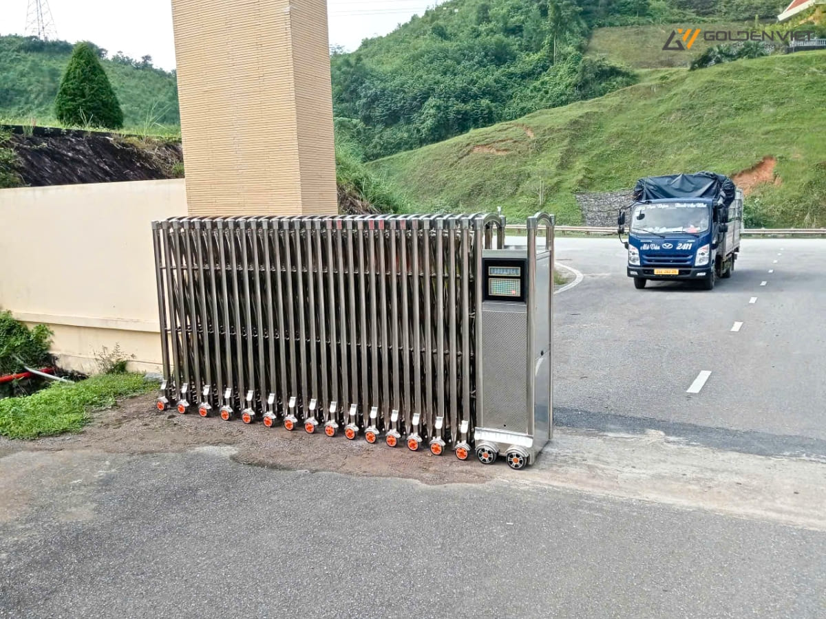 Cổng xếp tự động nhà máy, công ty