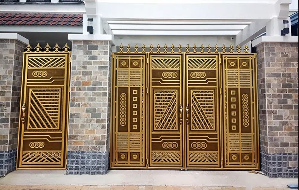 Cửa cổng nhôm đúc 4 cánh