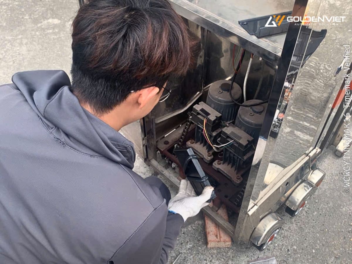 Dịch vụ sửa chữa cổng xếp tại Thái Nguyên