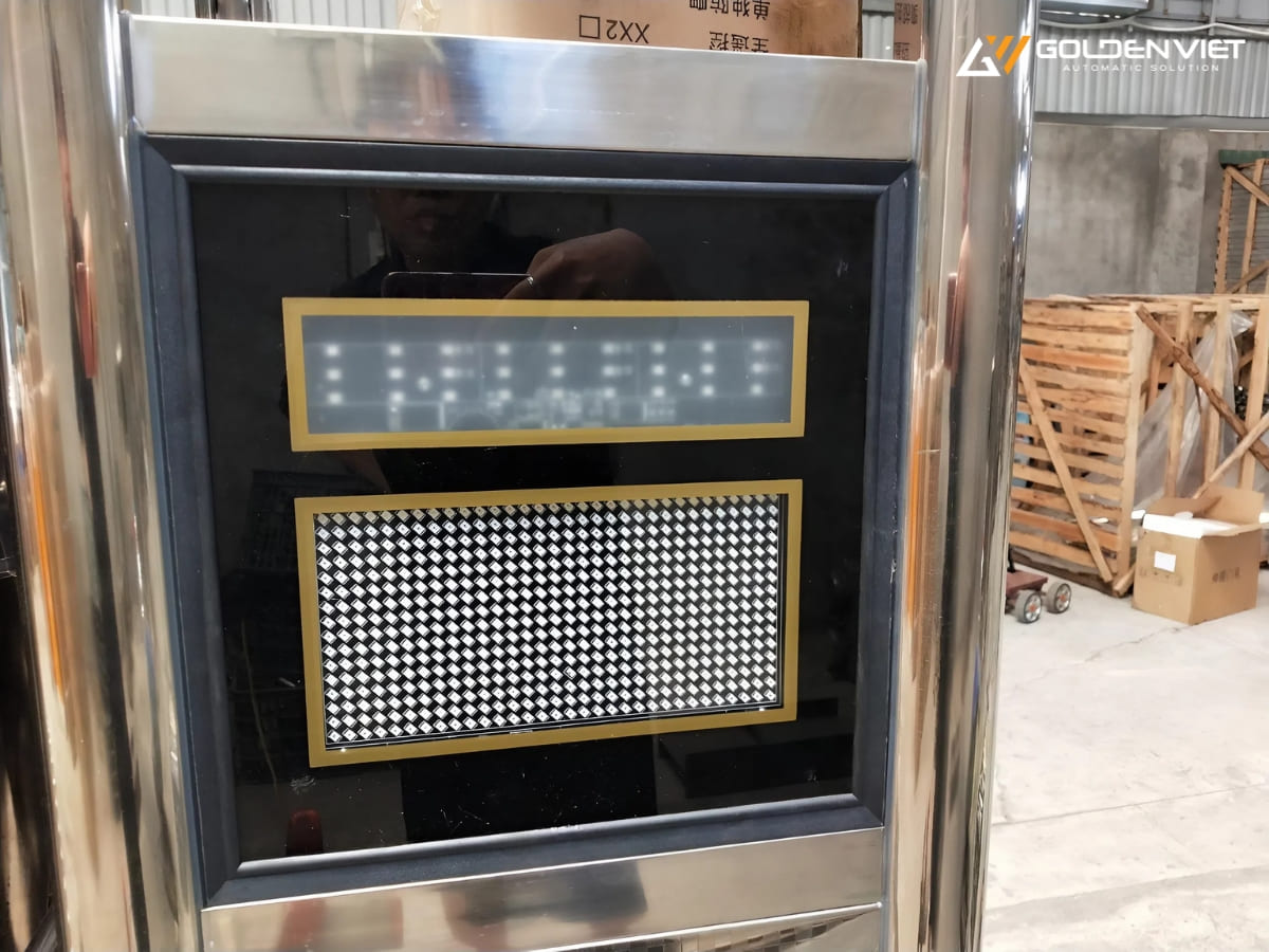 Golden Việt cung cấp hộp đèn LED cổng xếp giá rẻ