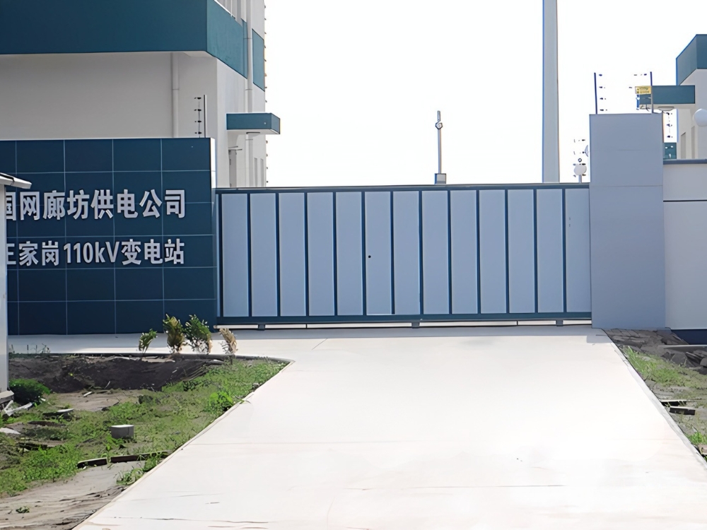 Cổng trượt tự động được sử dụng phổ biến tại Trạm biến áp