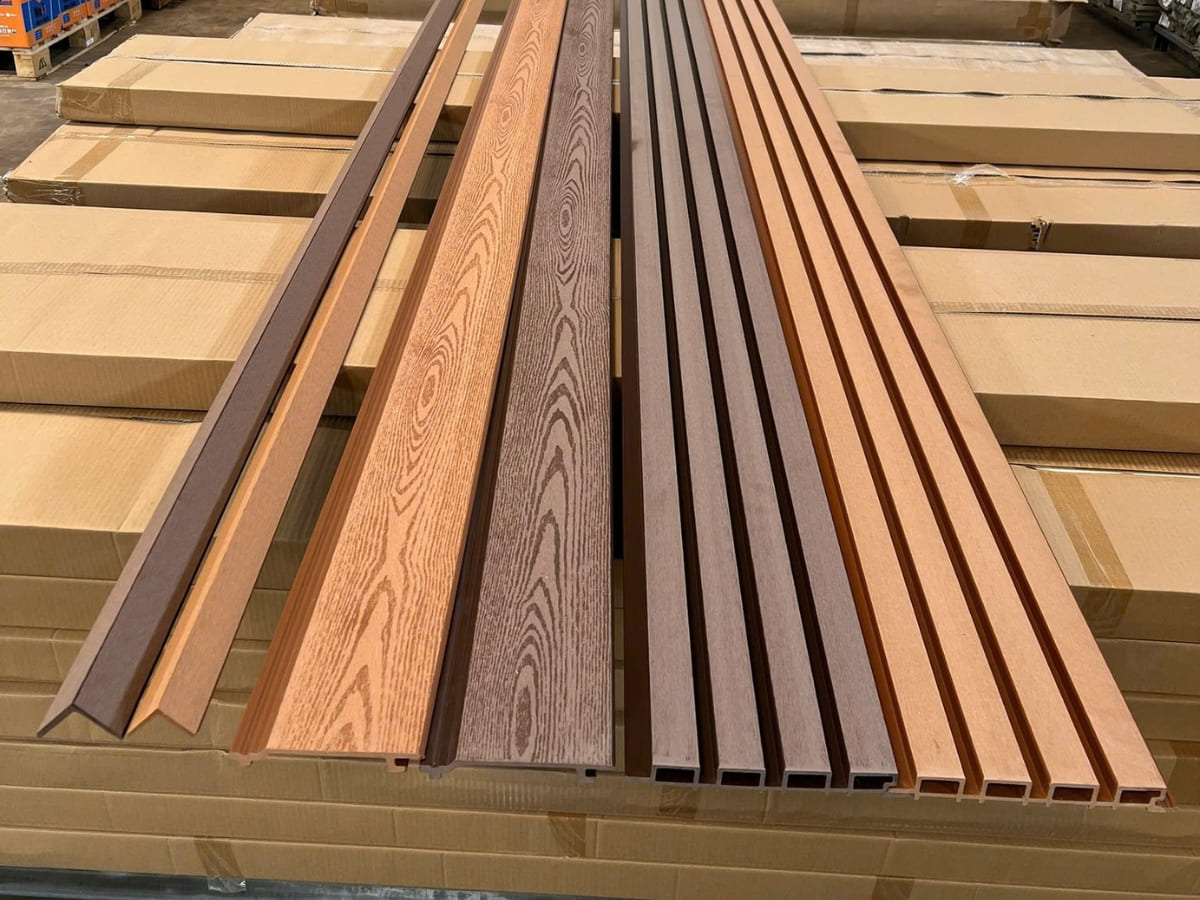 Các tấm gỗ nhựa ngoài trời