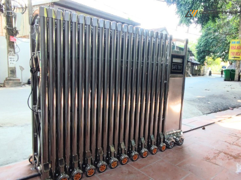 Dịch vụ bảo dưỡng, vệ sinh cổng xếp