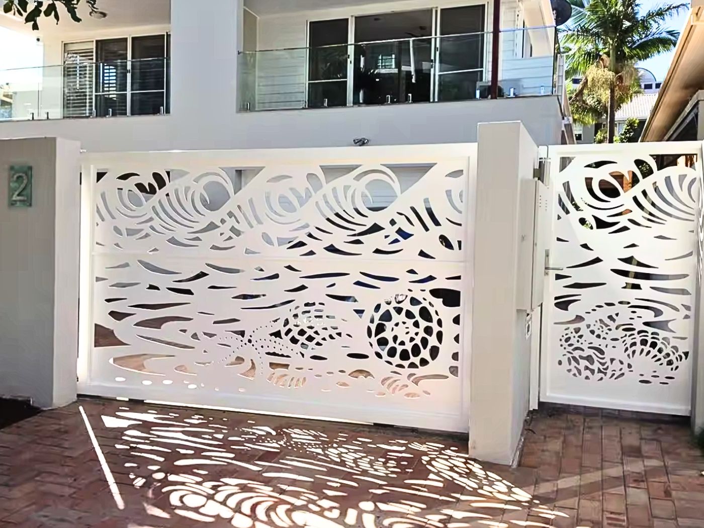 Hàng rào sắt CNC được làm cẩn thận từng chi tiết