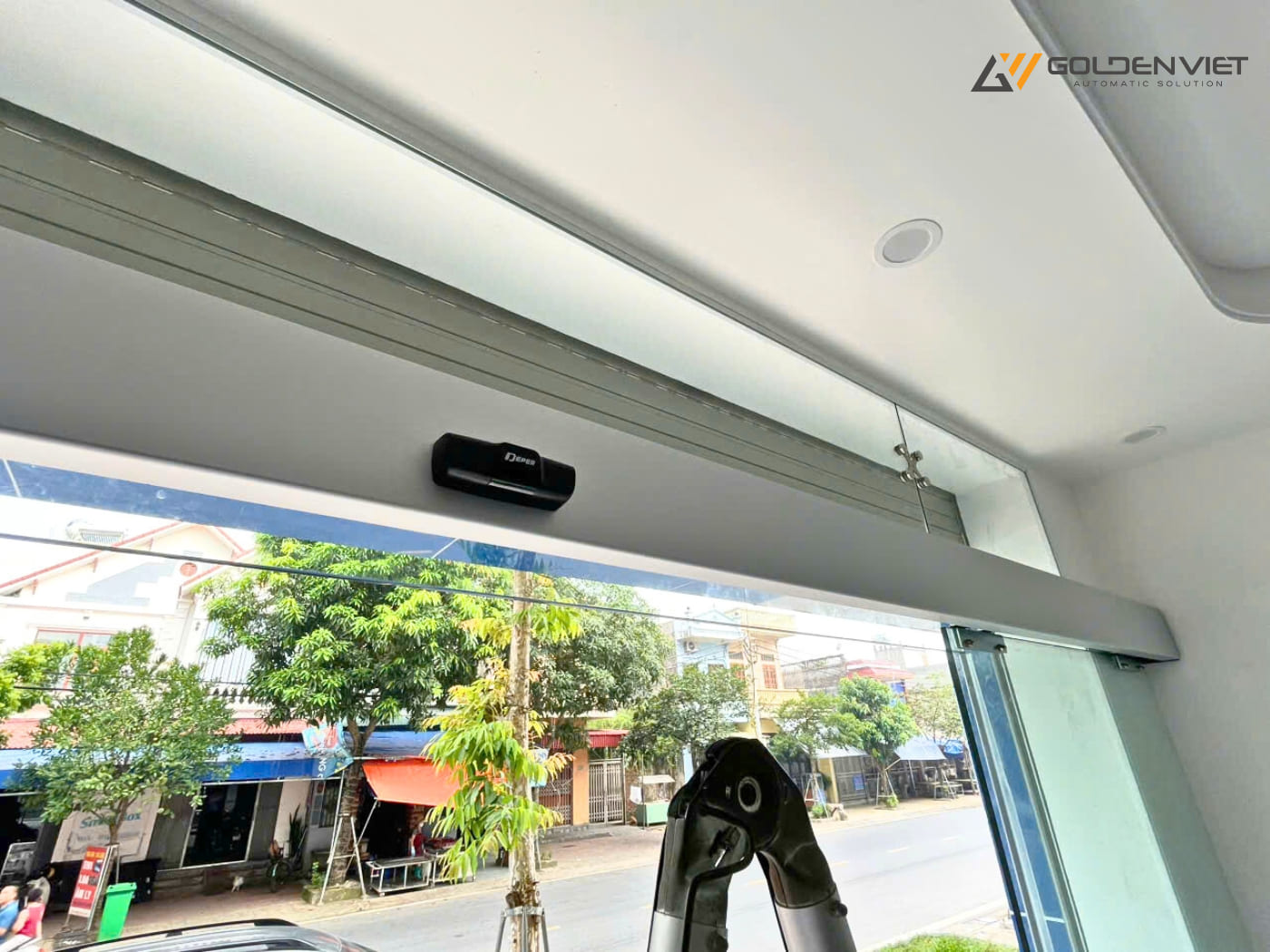 Cửa trượt tự động Deper DSL 125B có thiết kế tối ưu