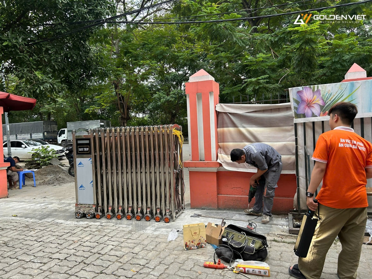 Kỹ thuật chuẩn bị dung cụ, vật tư lắp đặt cổng xếp