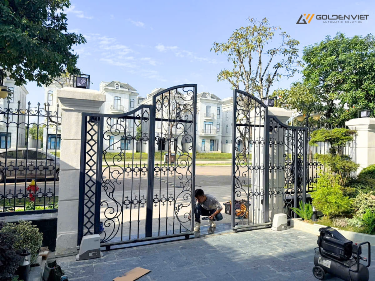Ảnh lắp đặt cổng tự động biệt thự tại Thanh Hóa