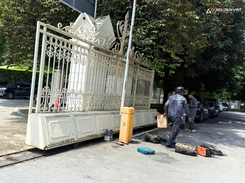 Hoàn tất lắp đặt động cơ