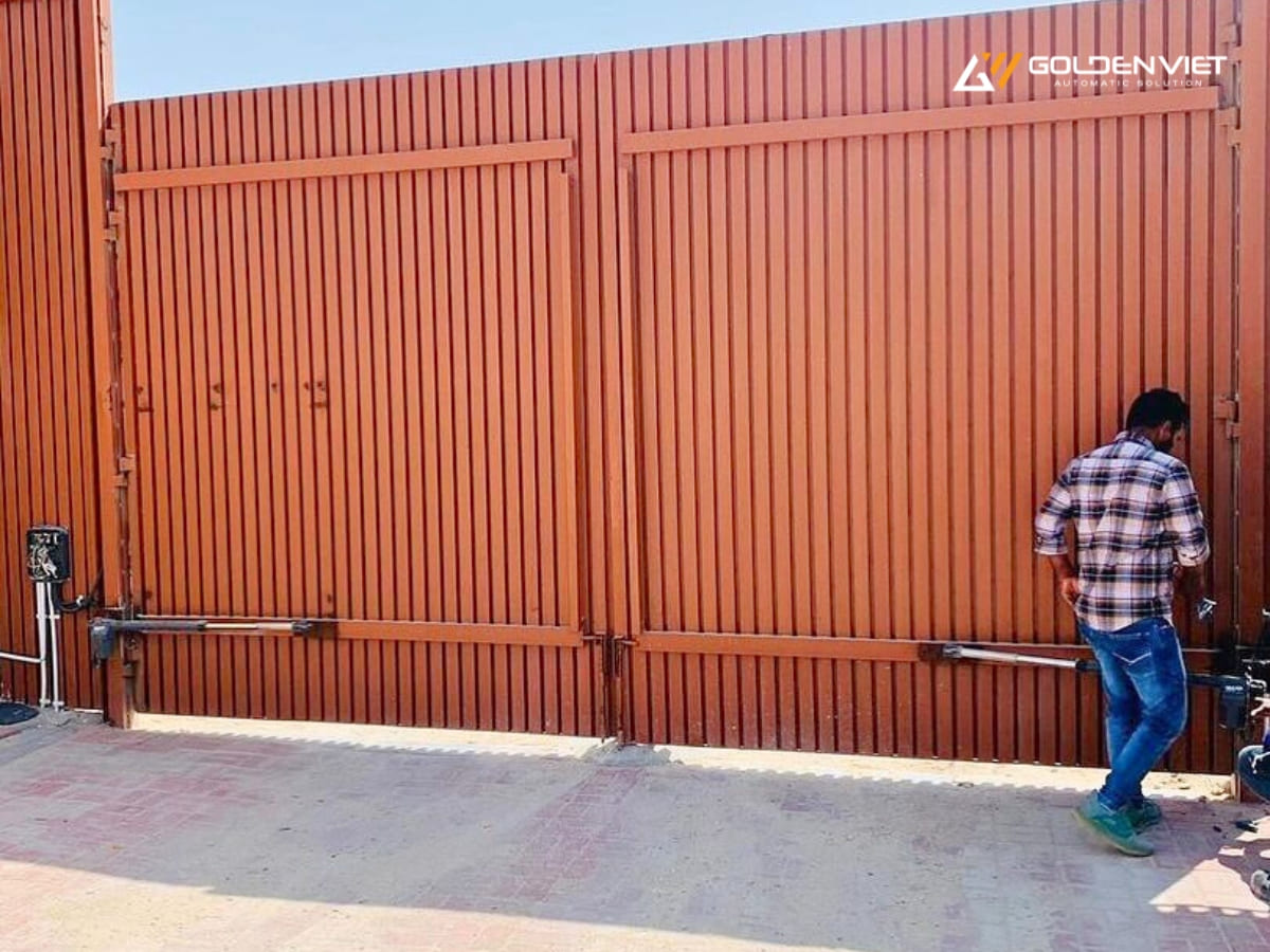 Hình ảnh động cơ cổng tay đòn Proteco 350kg