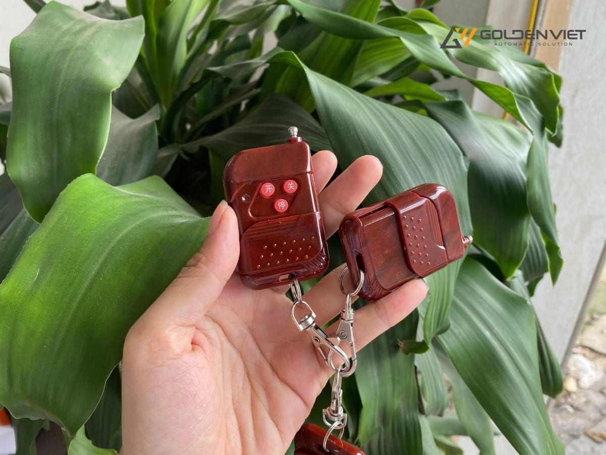 Thay remote cổng xếp