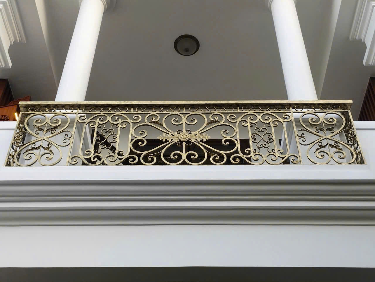 Lan can ban công sắt đẹp, chống gỉ tốt