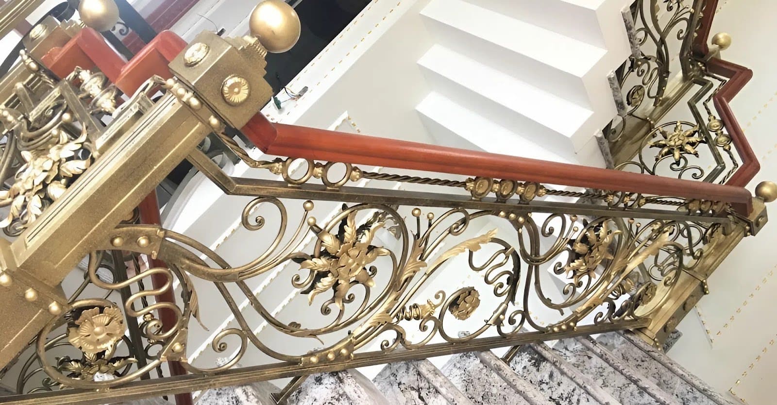 Mẫu lan can sắt cầu thang đẹp