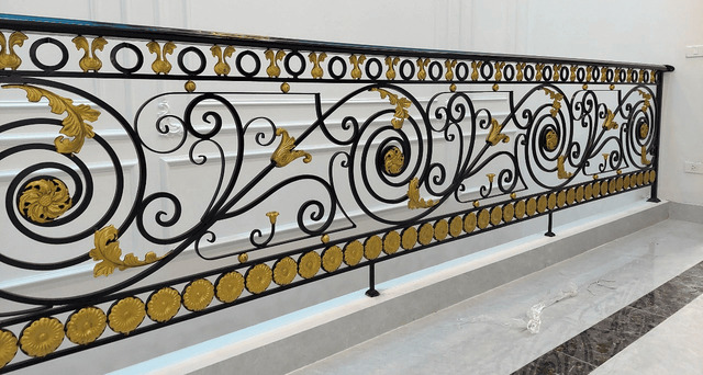 Lan can hoa văn nhẹ nhàng