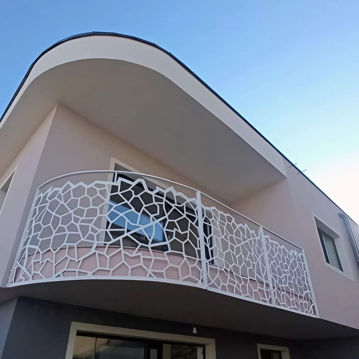 Lan can sắt cắt CNC