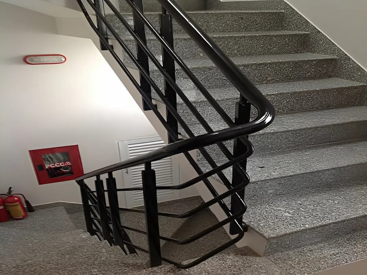 Lan can sắt hộp đẹp