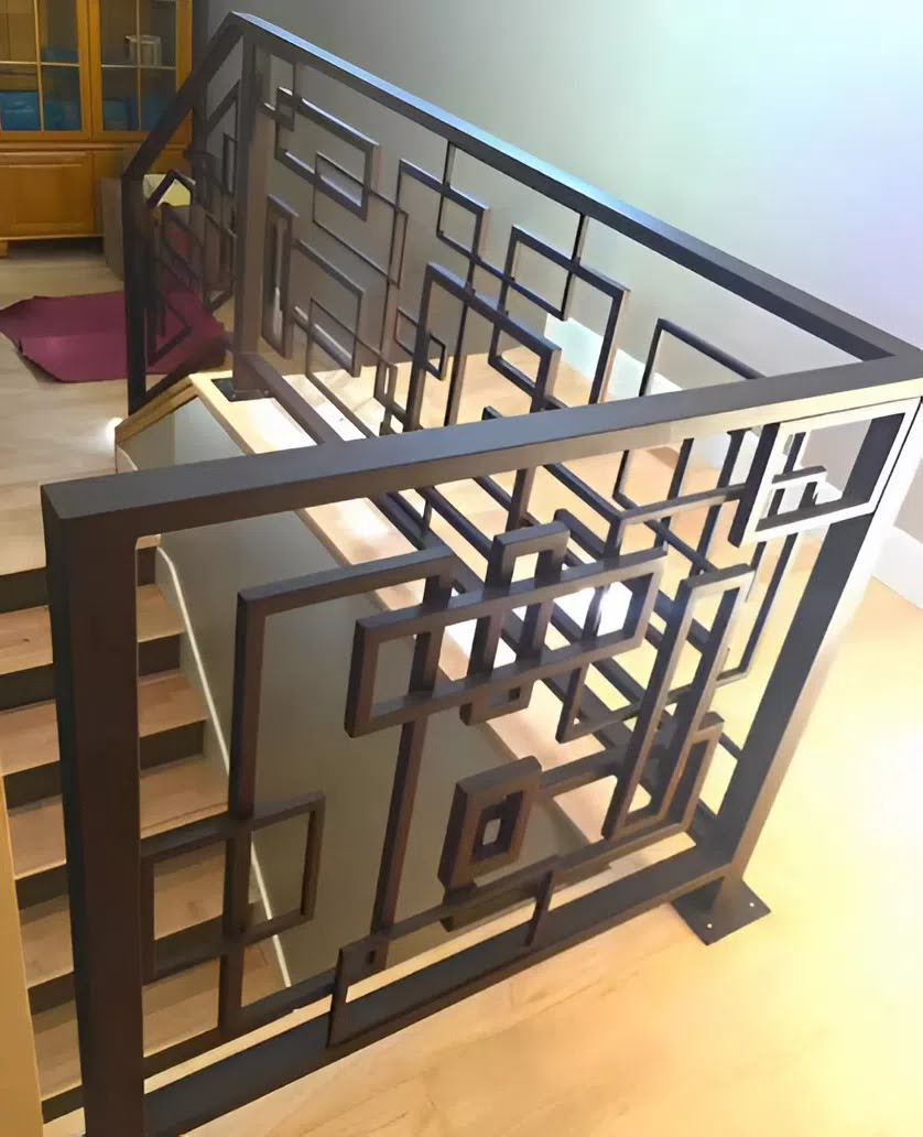 Mẫu lan can sắt hộp đẹp hài hòa