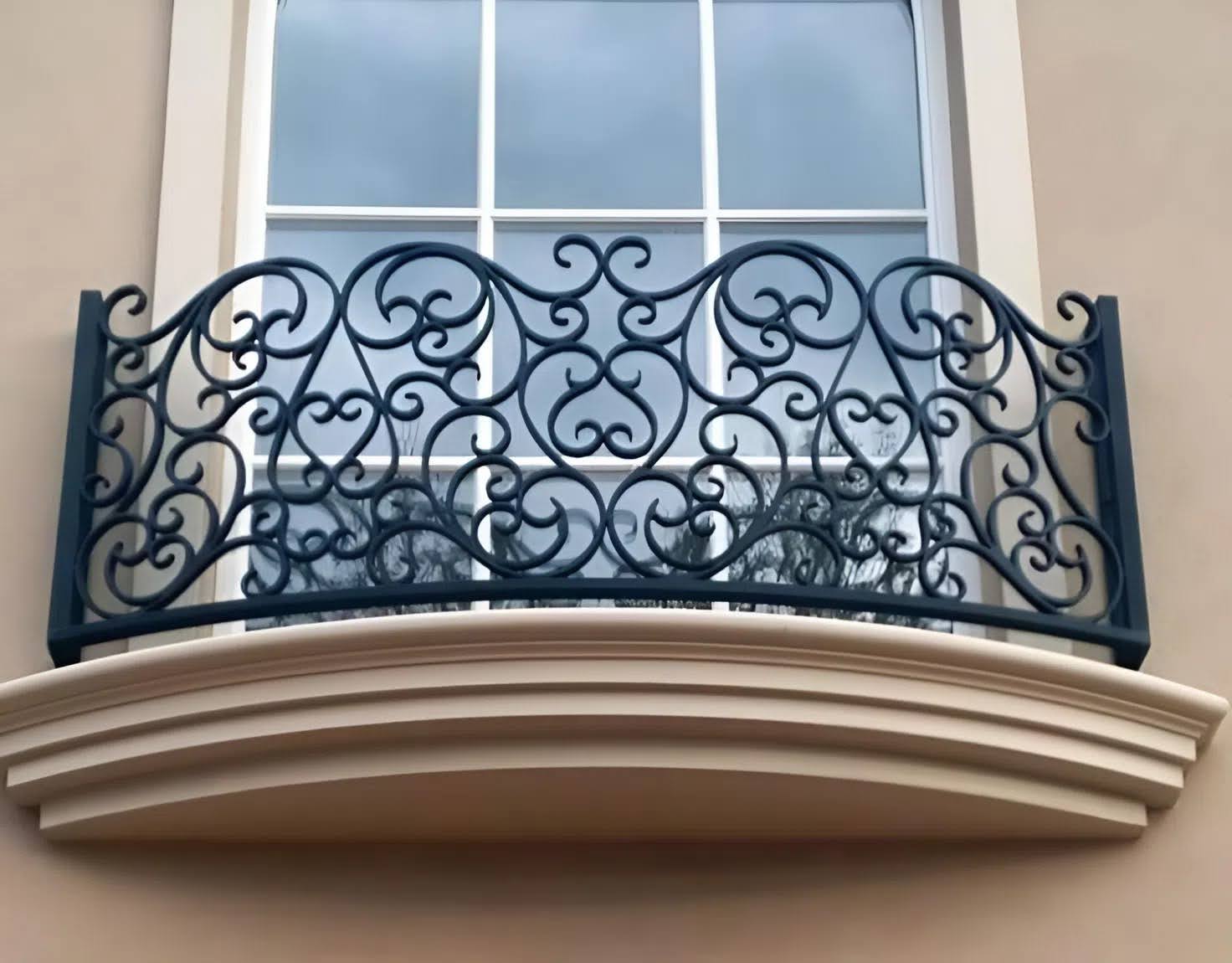 Lan can sắt mỹ thuật