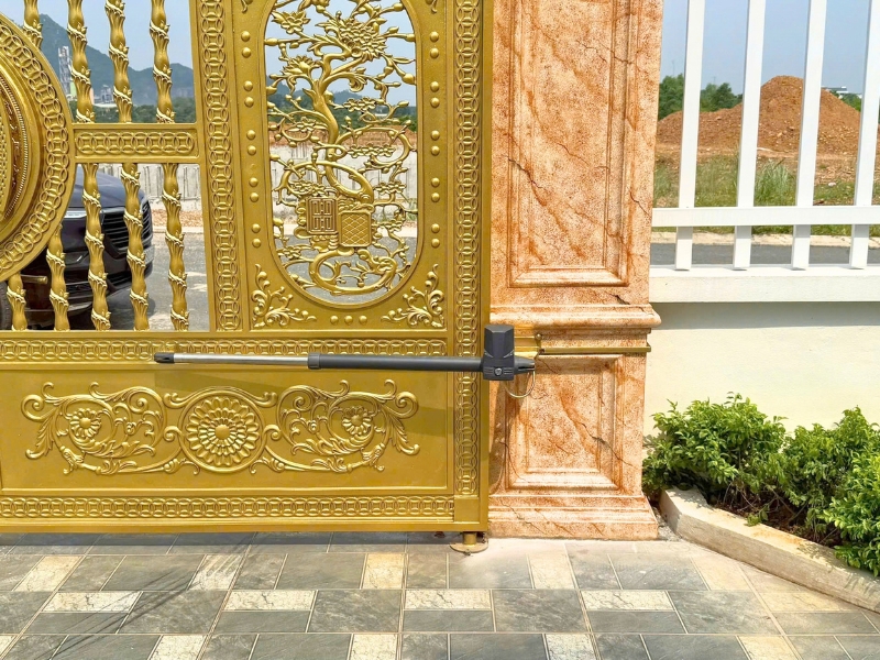 Tay đòn Proteco Leader TI 3 trong thực tế