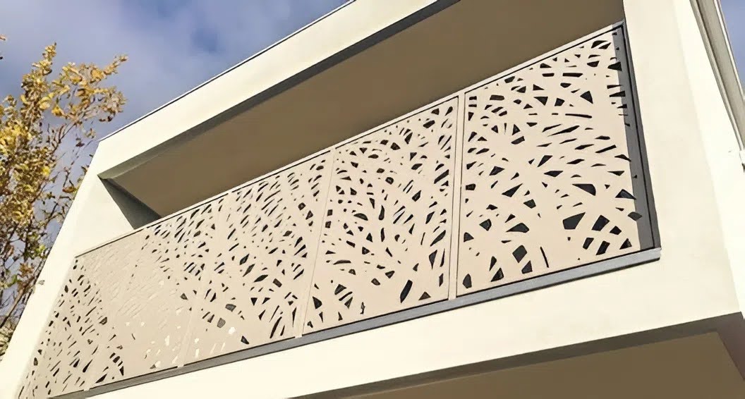 Bí quyết bảo dưỡng lan can sắt CNC hiệu quả