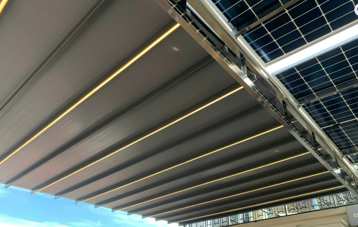 Mẫu mái che sân trước nhà đẹp