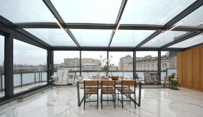 Mái kính trên sân thượng đẹp