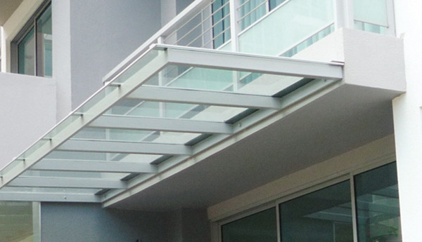 Mái kính cường lực thiết kế cao cấp