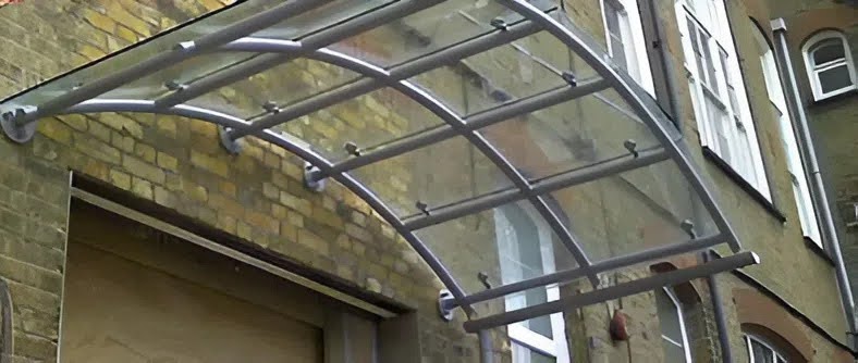 Mái kính khung inox đẹp, an toàn