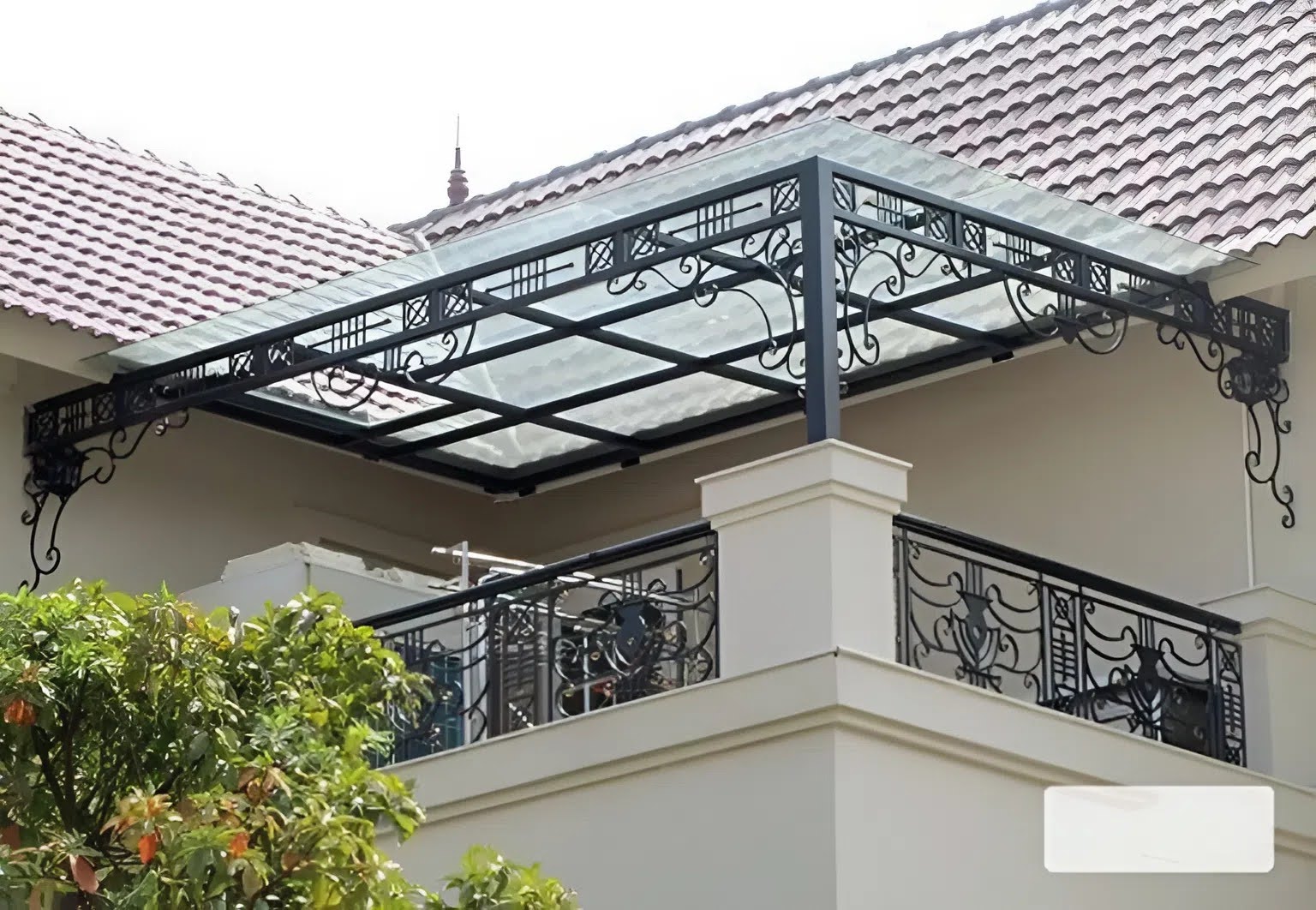 Mẫu mái kính sân thượng đẹp bền