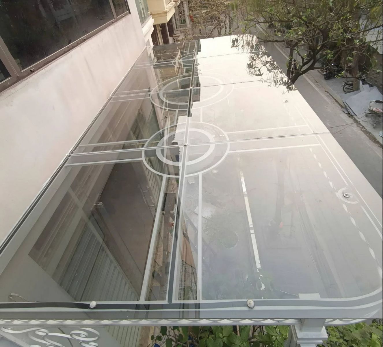 Mẫu mái kính sắt hộp đẹp