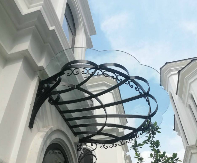 Mẫu mái kính sắt nghệ thuật đẹp