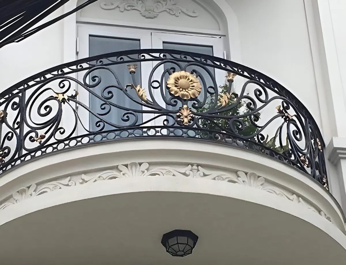 Lan can sắt mỹ thuật đẹp