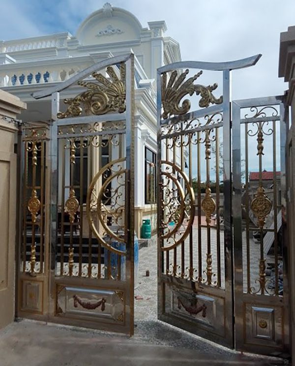 Cổng inox 4 cánh mạ màu nghệ thuật
