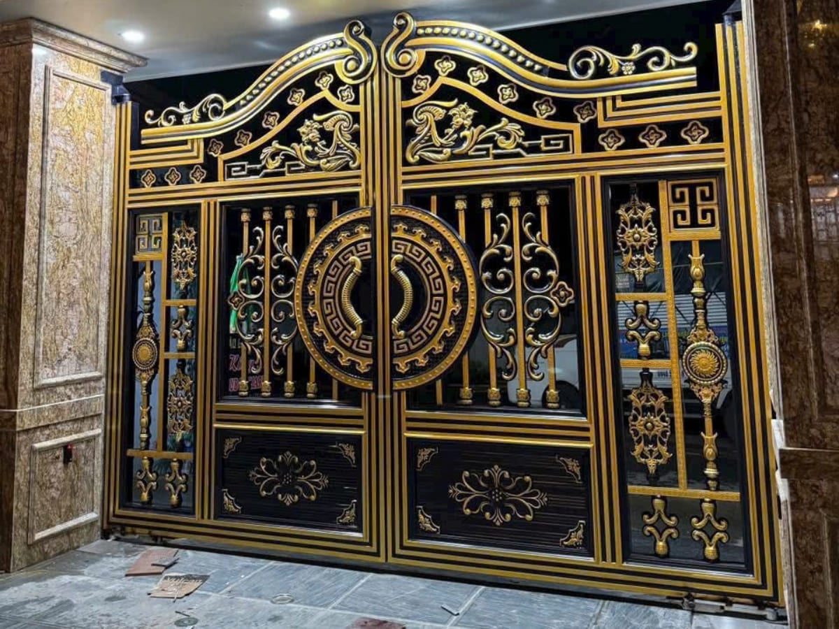 Cổng inox sơn nung đẹp, sang trọng