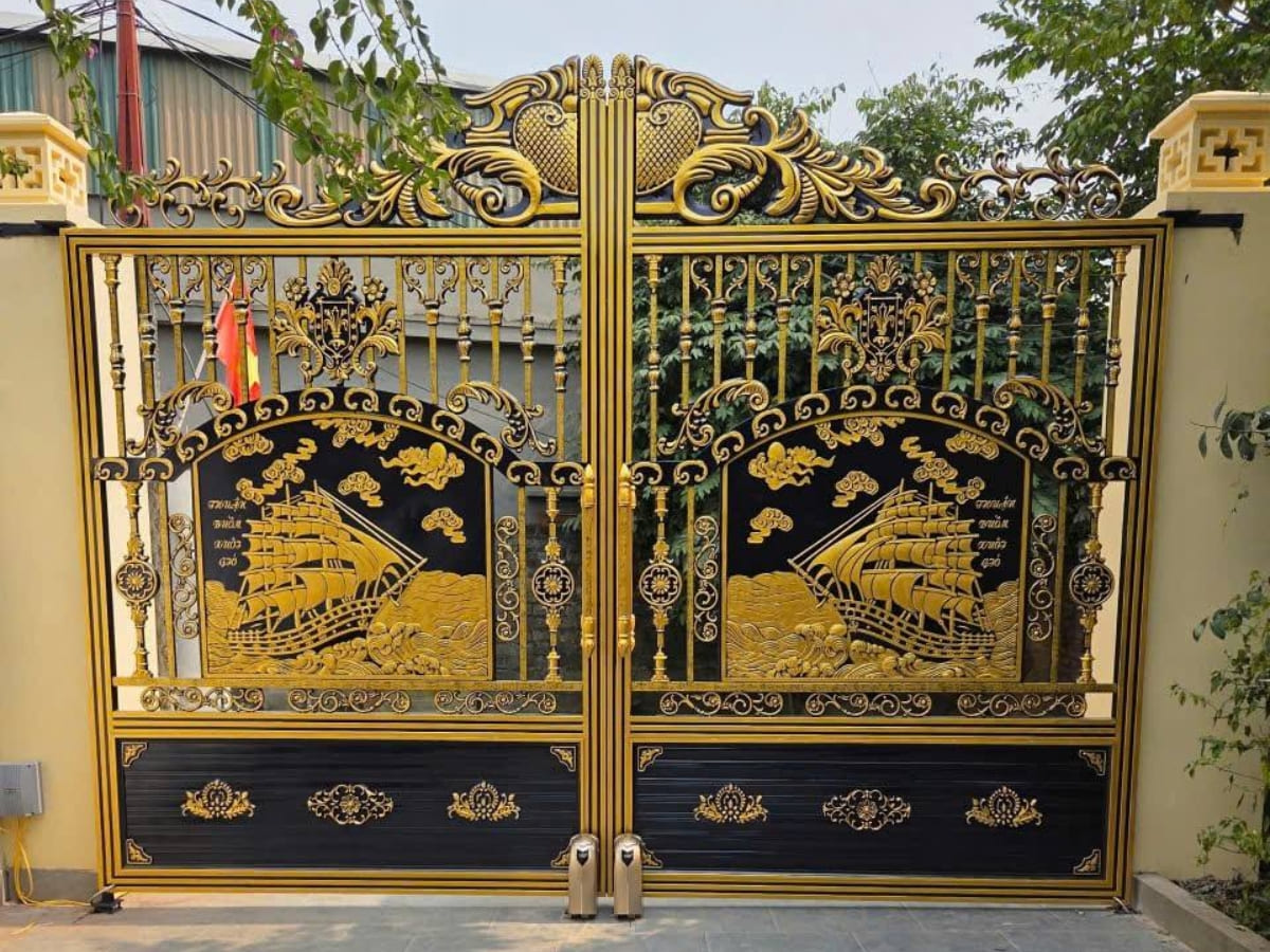 Cổng inox sơn nung thuận buồm xuôi gió