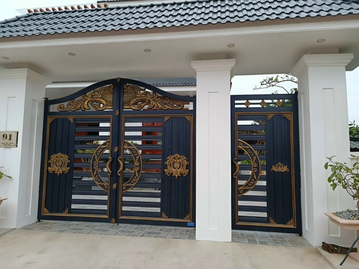 Thiết kế cổng theo phong cách cổ điển