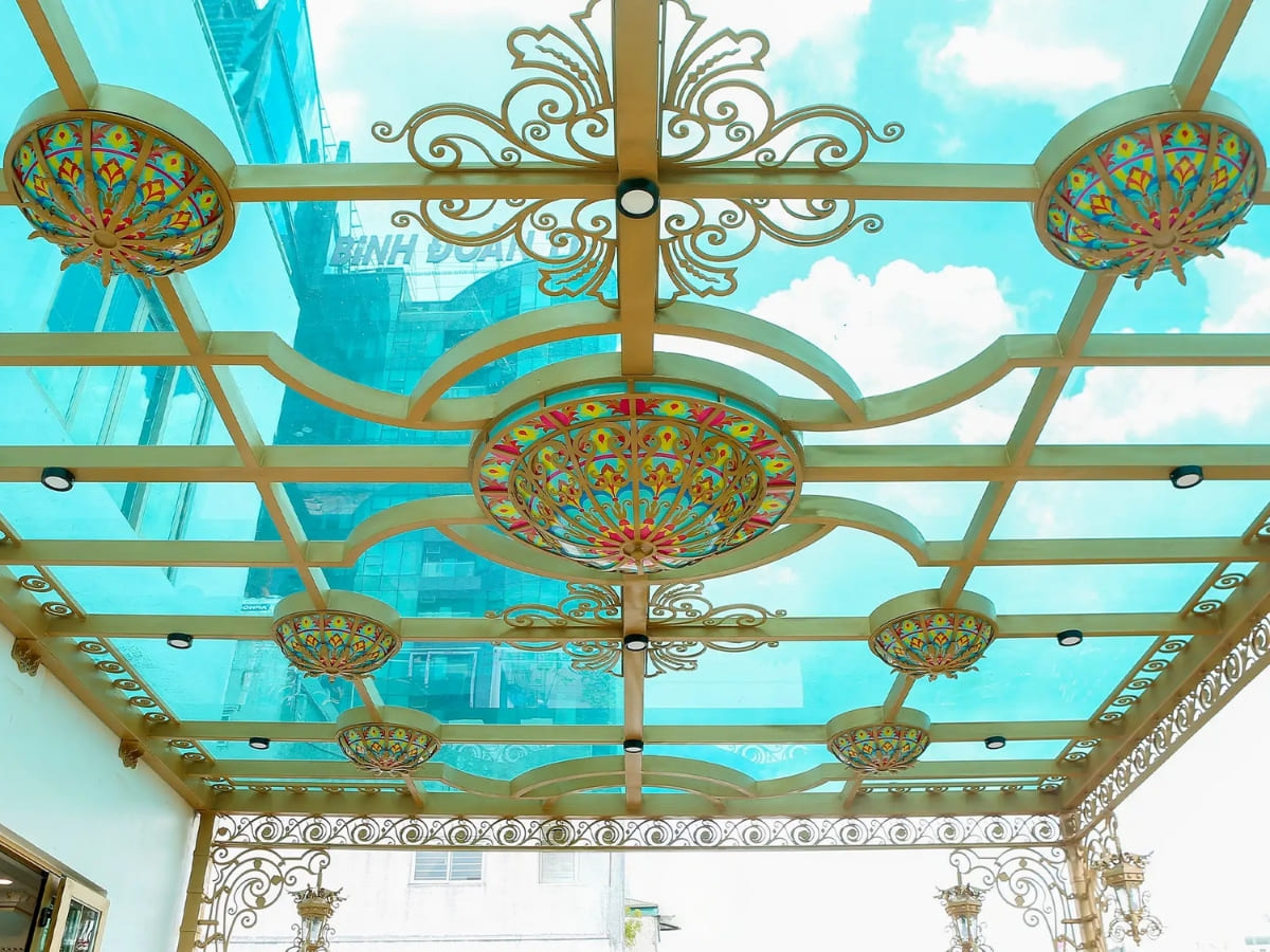 Mái kính nghệ thuật đẳng cấp