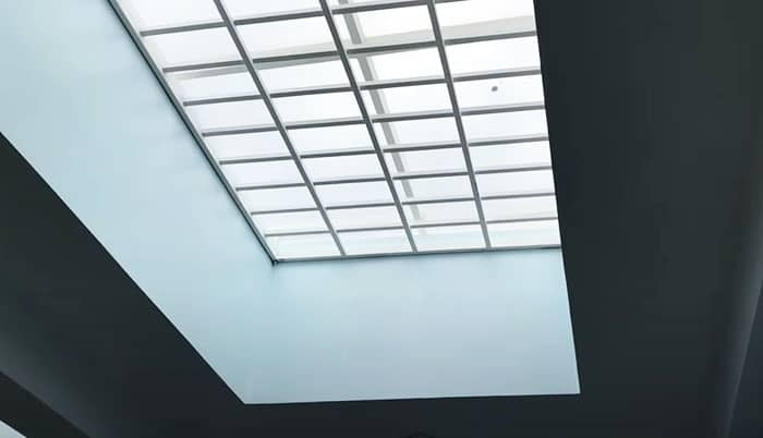 Mẫu mái kính cường lực giếng trời mới nhất