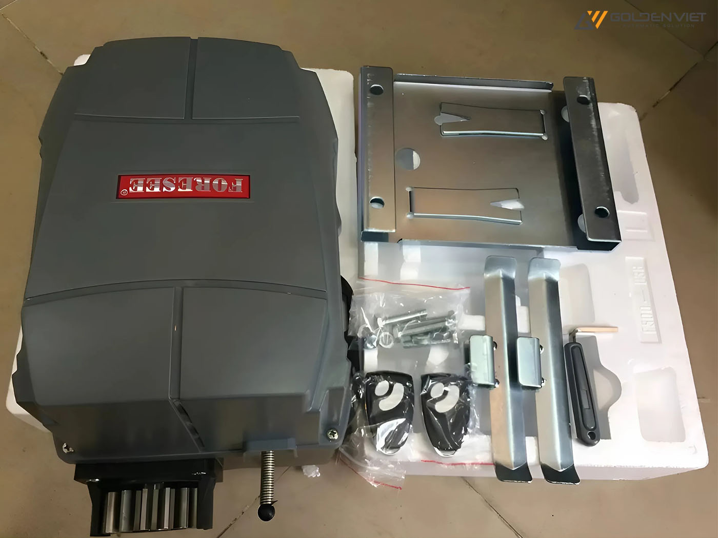 Hình ảnh motor cổng trượt tự động Foresee 1600kg